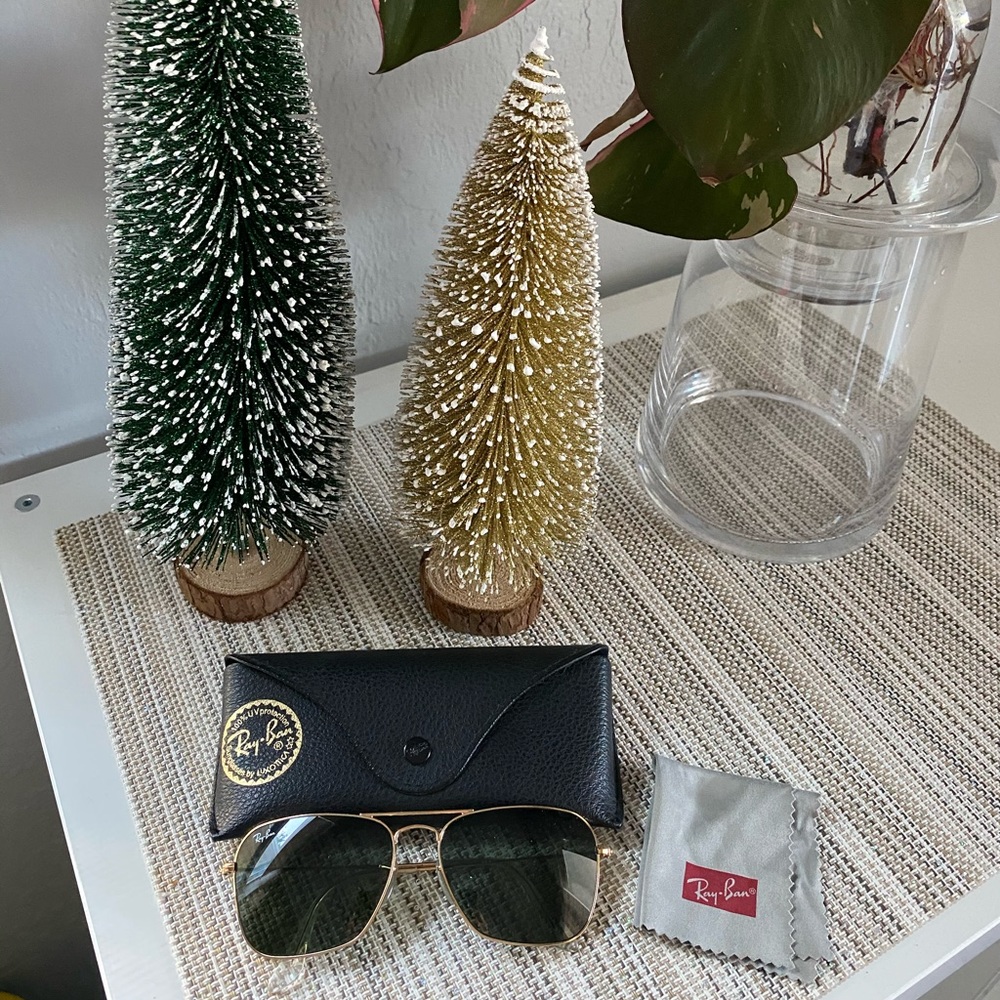 Ray-Ban Caravan